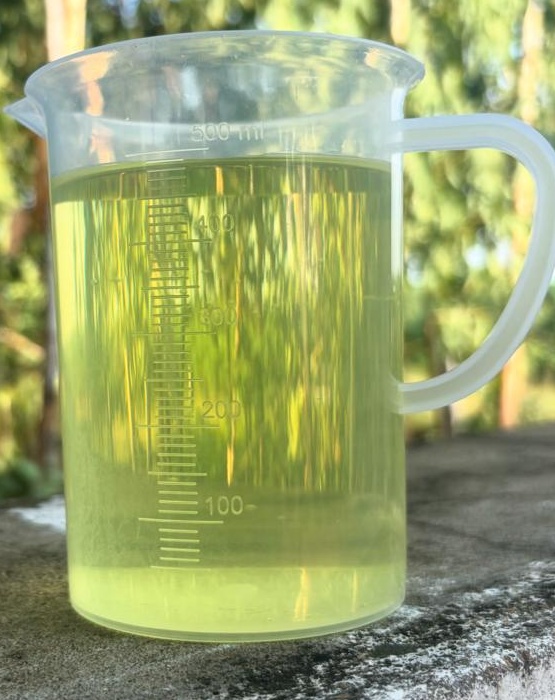 Sodium Hypochlorite 120 GPL sample in beaker
